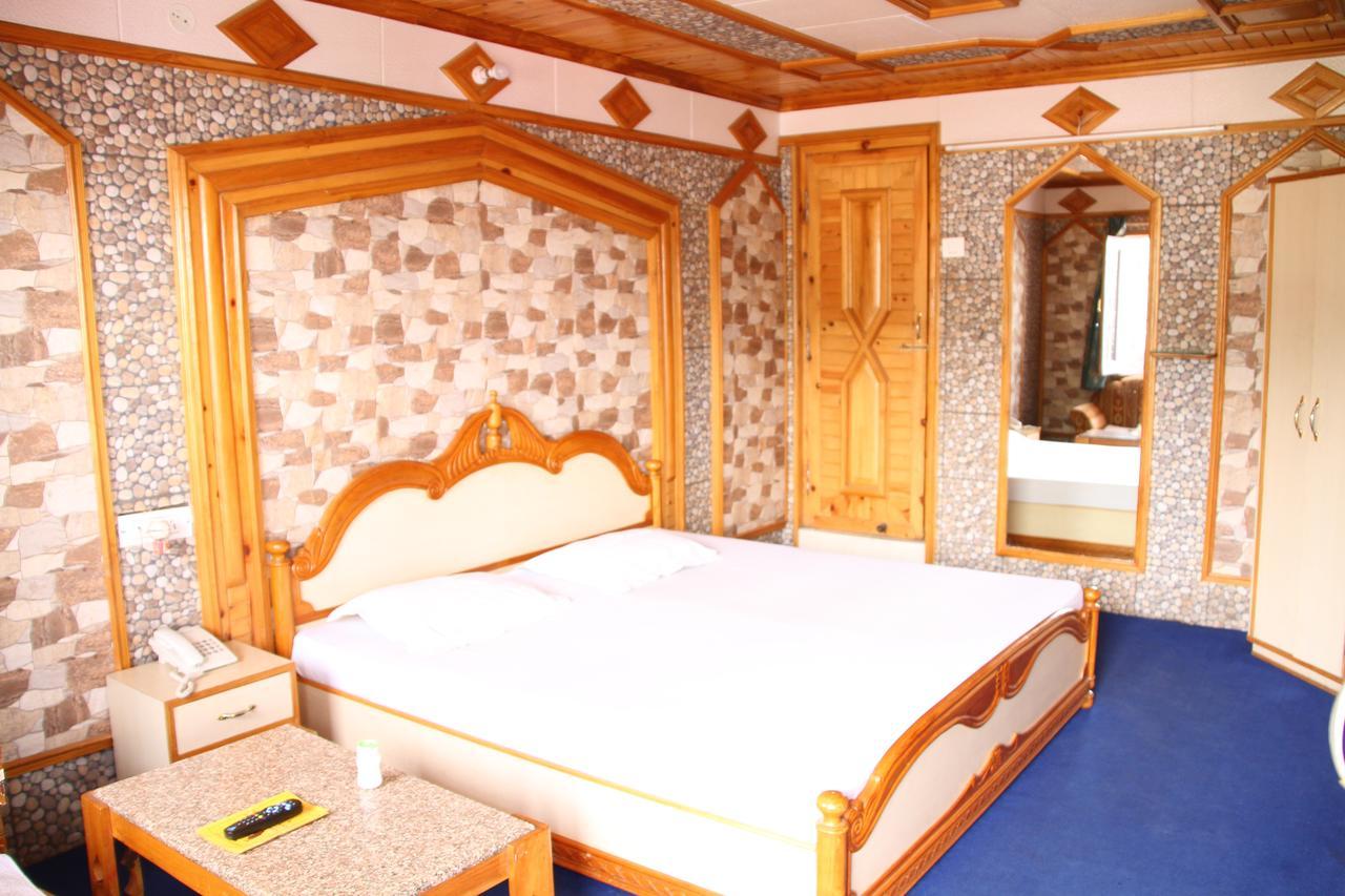 Hotel Vikrant Nainital Exterior photo